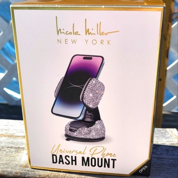 Universal Dash Mounted Diamond Cellphone Holder - Picture 6 of 8